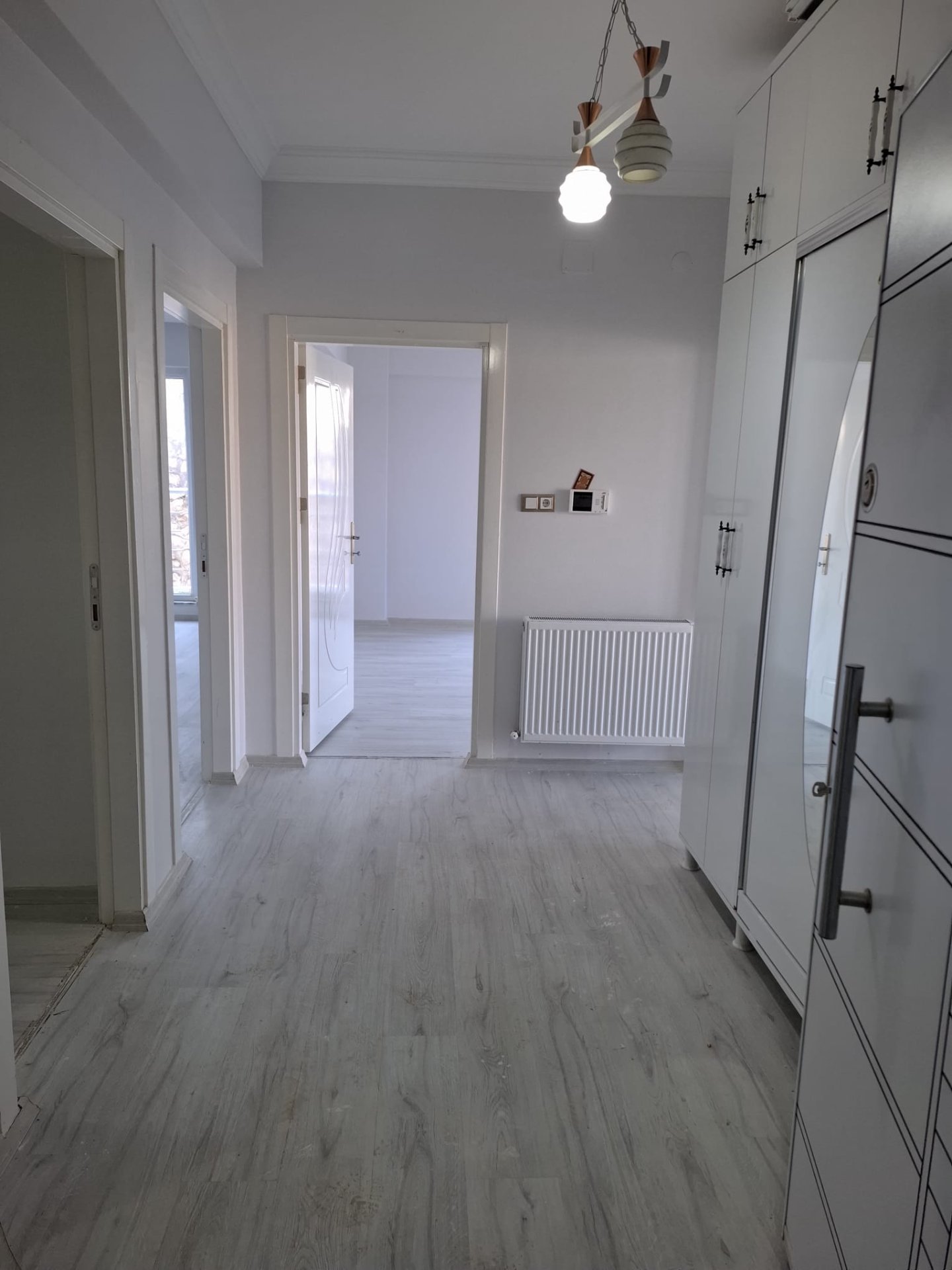 ERDEMOĞLUNDA ÇEVRE YOLUNA SIFIR SATILIK 4+1 DAİRE