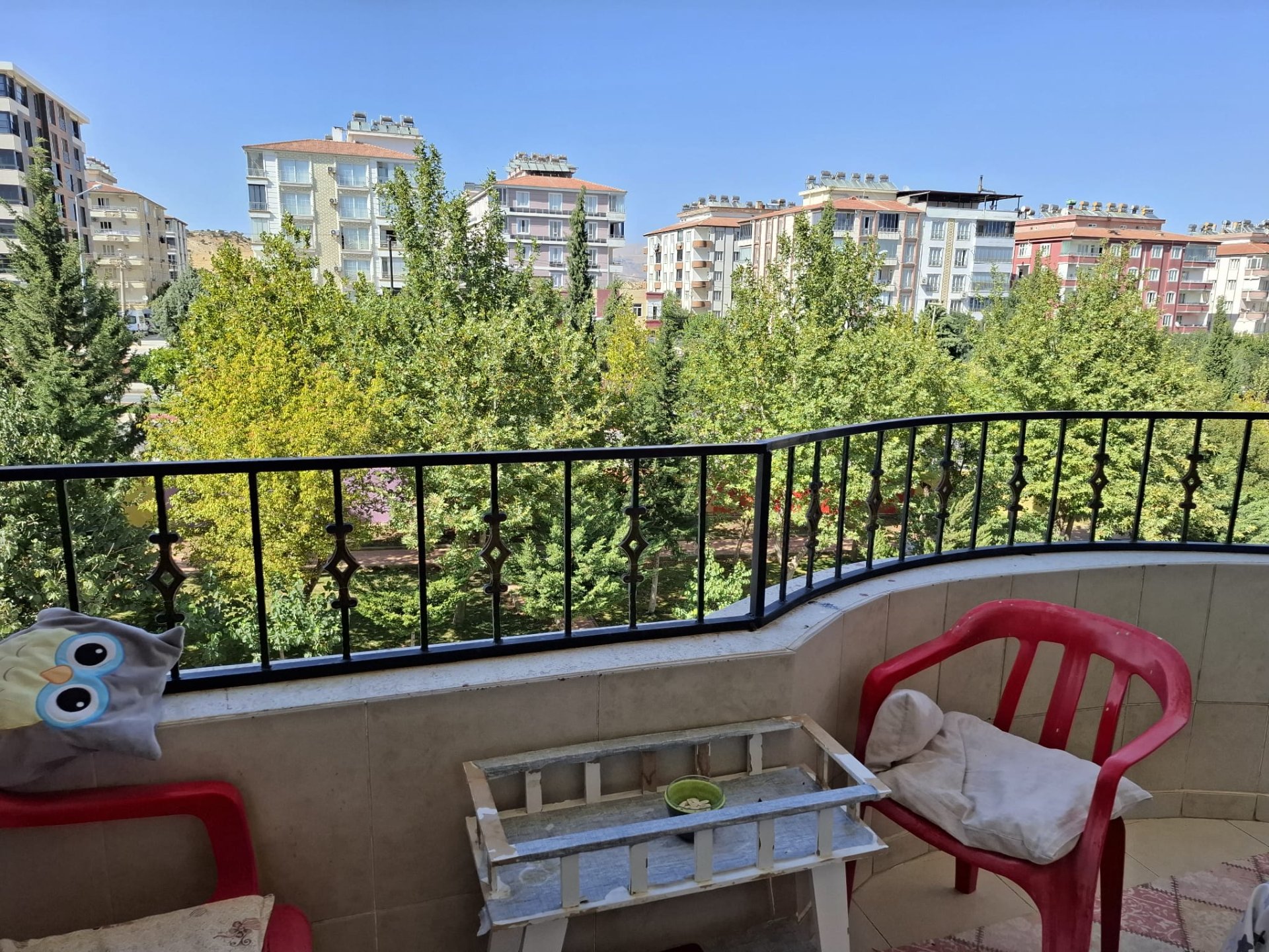 ERDEMOĞLU'NDA MERKEZİ KONUMDA SATILIK 3+1 DAİRE