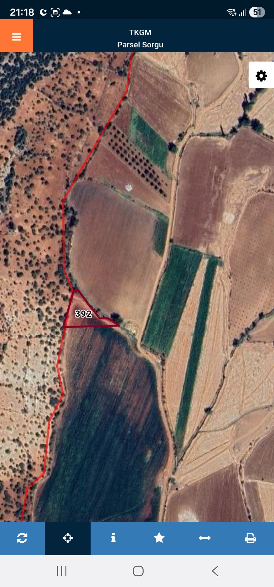 YUKARI SÖĞÜTLÜ KÖYÜNDE 1900 M2 SULU TARLA SATILIKTIR