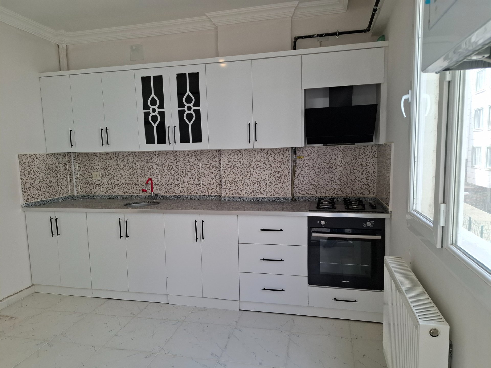 ERDEMOĞLUNDA SATILIK DEPREM SONRASI YENİ YAPI 3+1 DAİRE