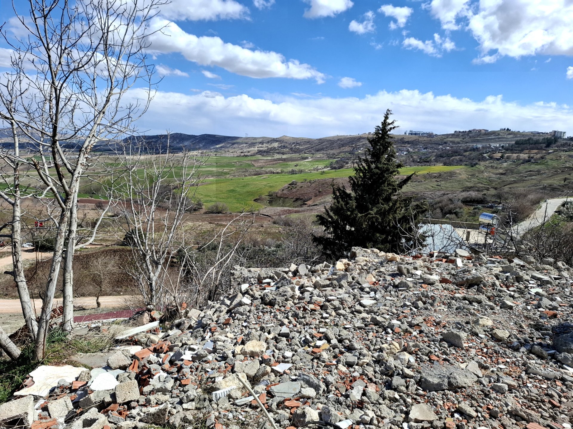YENİ BESNİ MAH. SATILIK 158 M2 ARSA